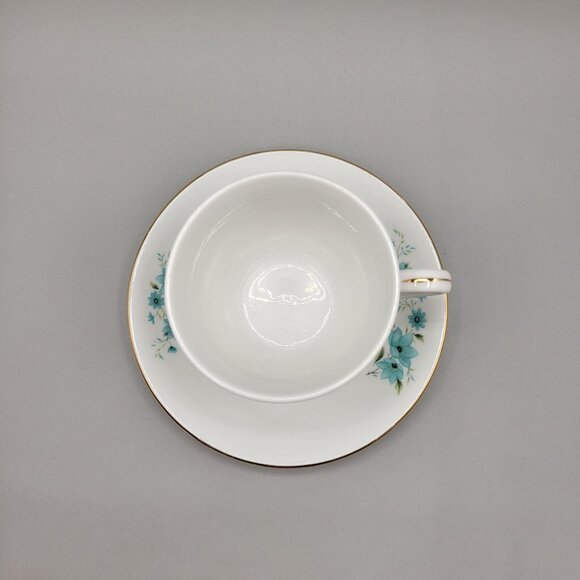 Tea Cup and Saucer Set Porcelain Turquoise Floral Pattern Flowers Gold Trim - Picture 3 of 11